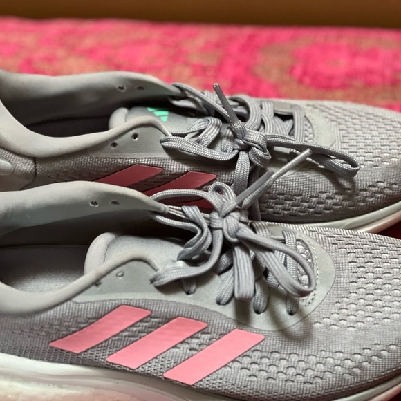 Adidas almost new - Picture 5 of 5